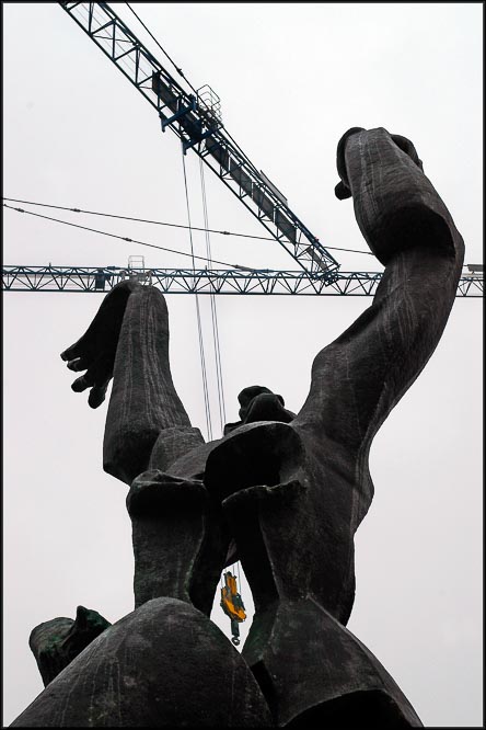 Zadkine - The destroyed city